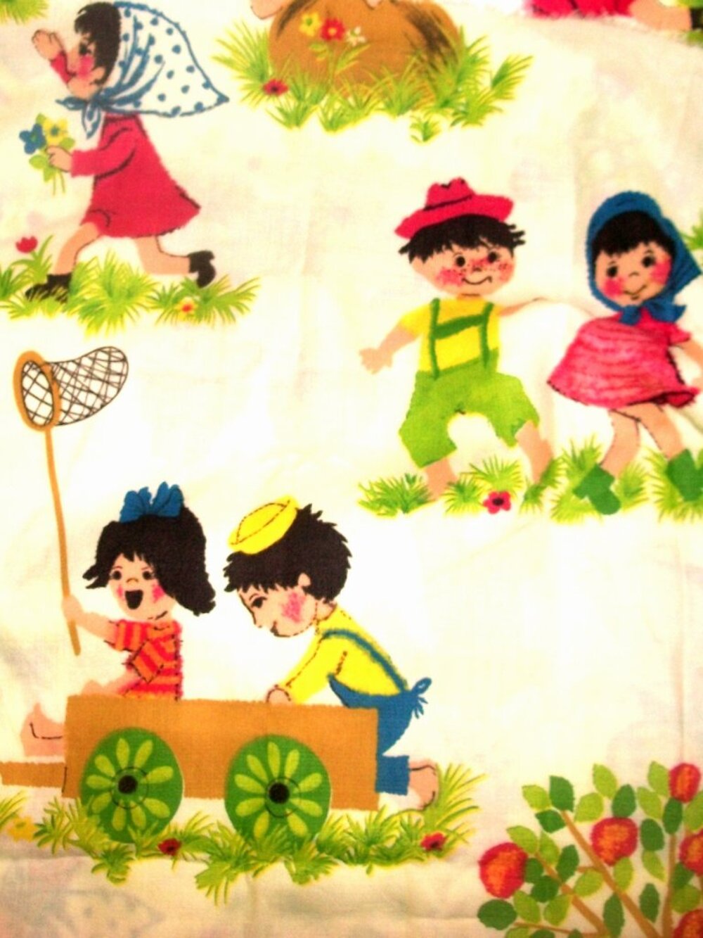 Vintage Sixties COtton Blend CHarming Print Fabruc   42" X 52"
